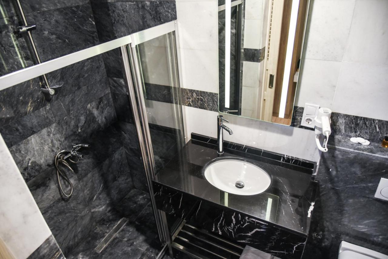 Luxir Hotel Istanbul Eksteriør bilde